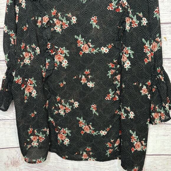 Torrid Black Polka Dot Floral Ruffle Semi Sheer Blouse Top Size 3 - Picture 4 of 9